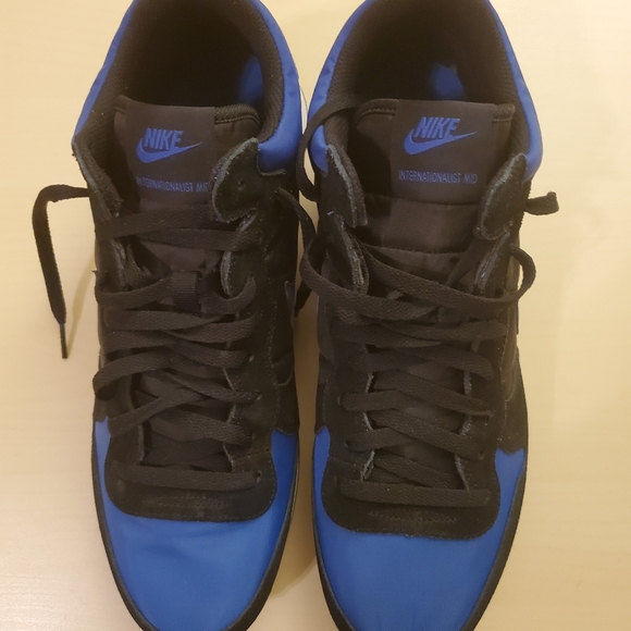 Nike men's sneakers size 13 they run small - Picture 9 of 10